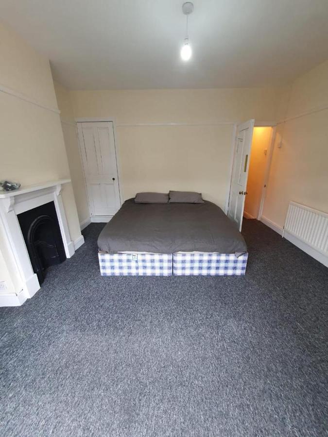 2 Bedroom House - Hopefield Road Leicester Eksteriør bilde