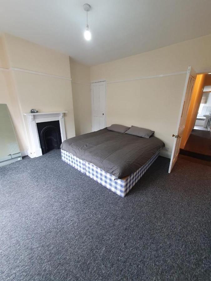 2 Bedroom House - Hopefield Road Leicester Eksteriør bilde